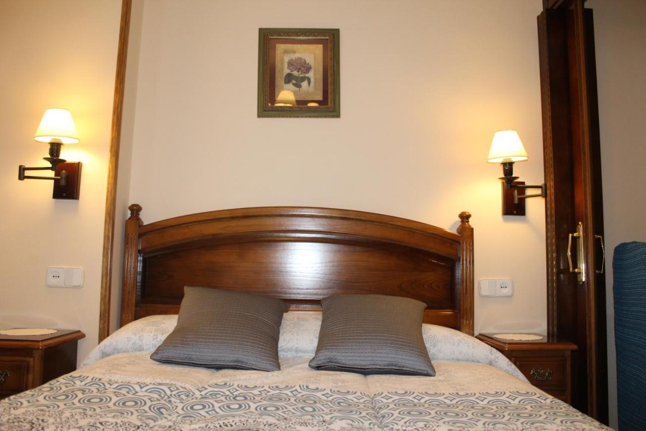 Apartamentos La Lula กูดีเยโร ภายนอก รูปภาพ