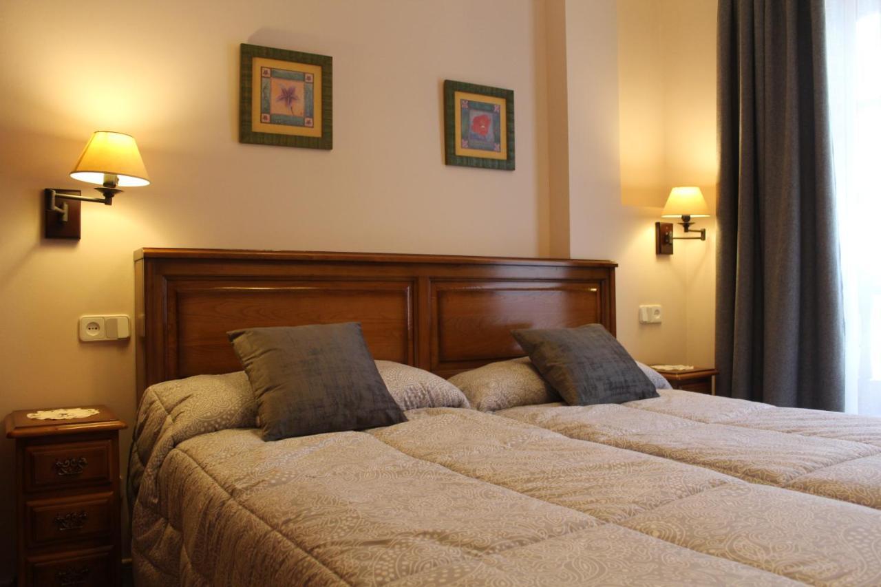 Apartamentos La Lula กูดีเยโร ภายนอก รูปภาพ
