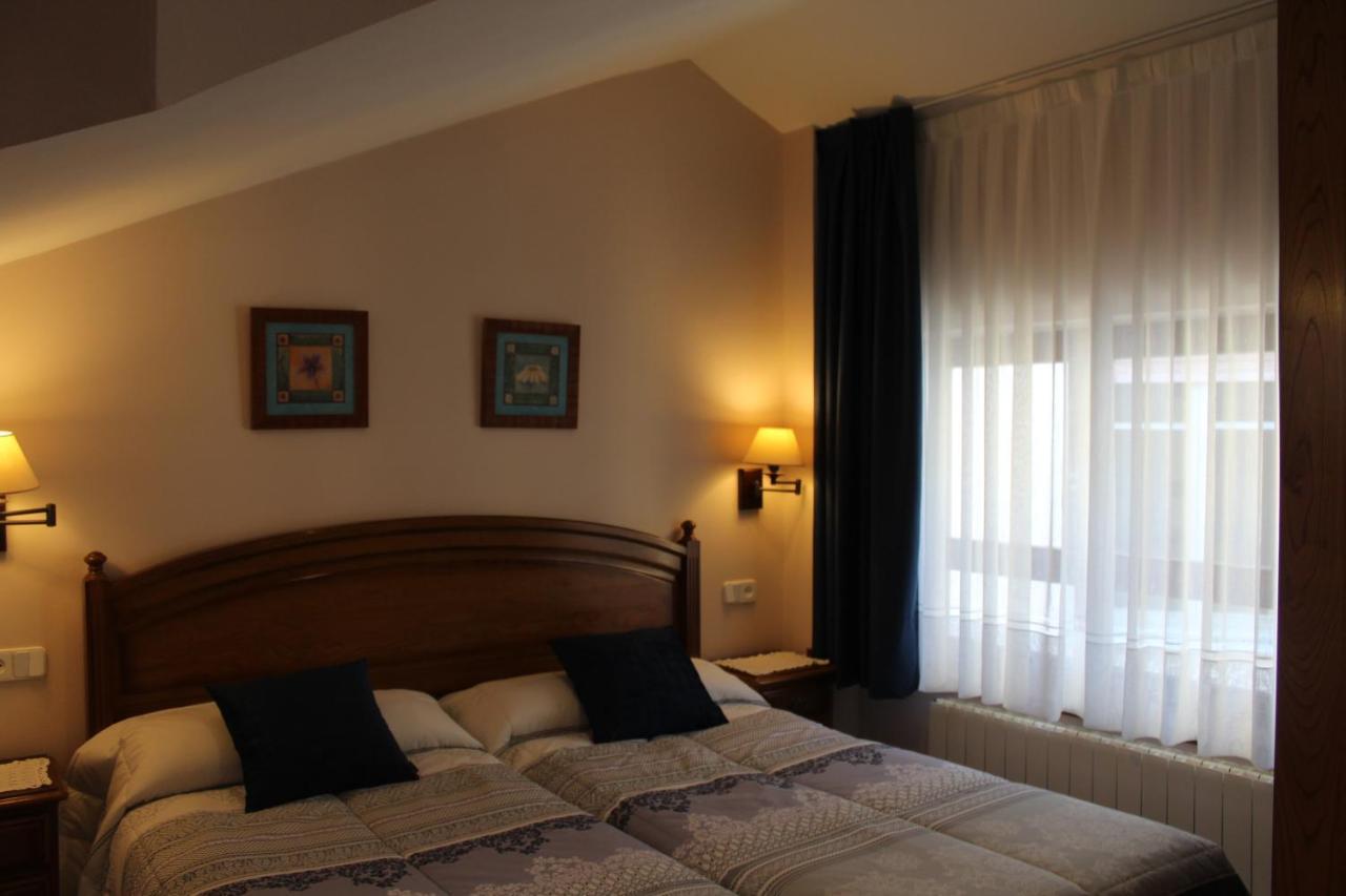Apartamentos La Lula กูดีเยโร ภายนอก รูปภาพ